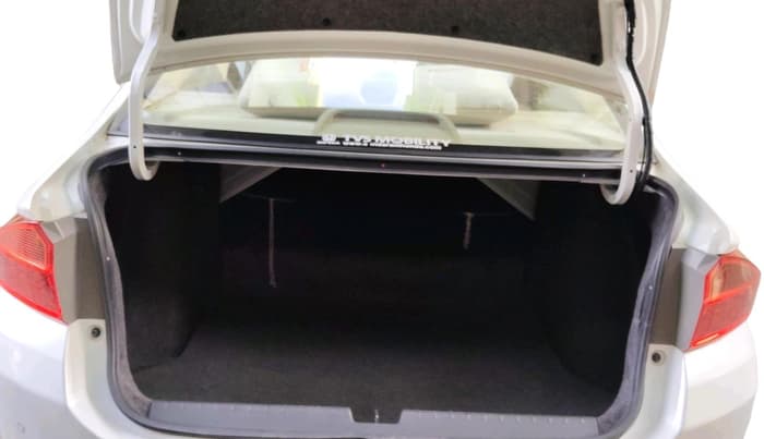 2019 Honda City 1.5L I-VTEC V MT, Petrol, Manual, 20,361 km, exterior