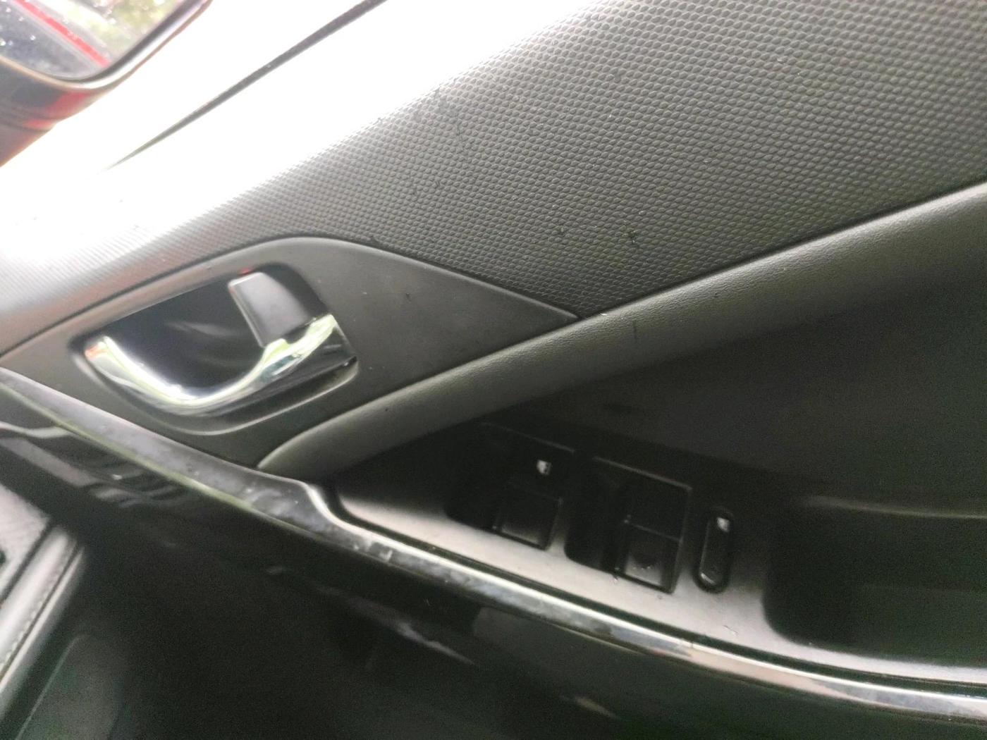 2023 Tata NEXON FEARLESS + SUNROOF DUAL TONE 1.5 DIESEL, Diesel, Manual, 29,063 km, interior
