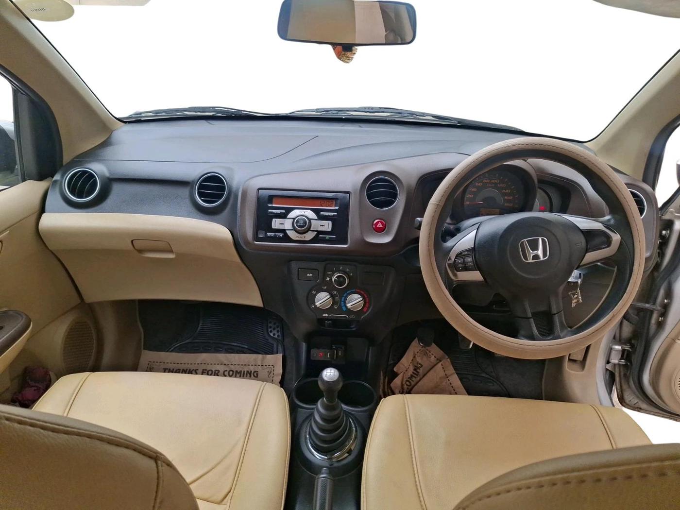 2013 Honda Amaze 1.5L I-DTEC S, Diesel, Manual, 70,304 km, interior