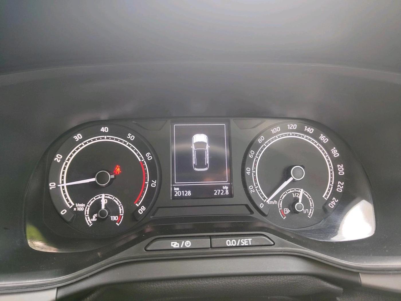 2024 Skoda KUSHAQ AMBITION 1.0L TSI MT, Petrol, Manual, 20,218 km, interior