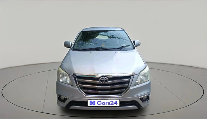 2014 Toyota Innova 2.5 VX 8 STR, Diesel, Manual, 1,74,597 km, exterior