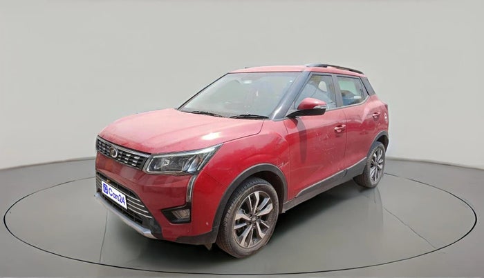 2021 Mahindra XUV300 W8 (O) 1.5 DIESEL, Diesel, Manual, 24,762 km, exterior