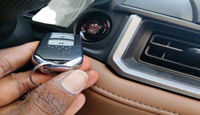 2023 Honda ELEVATE ZX MT, Petrol, Manual, 29,495 km, interior