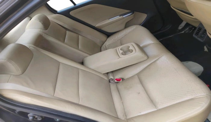 2014 Honda City 1.5L I-VTEC VX, Petrol, Manual, 1,42,620 km, interior