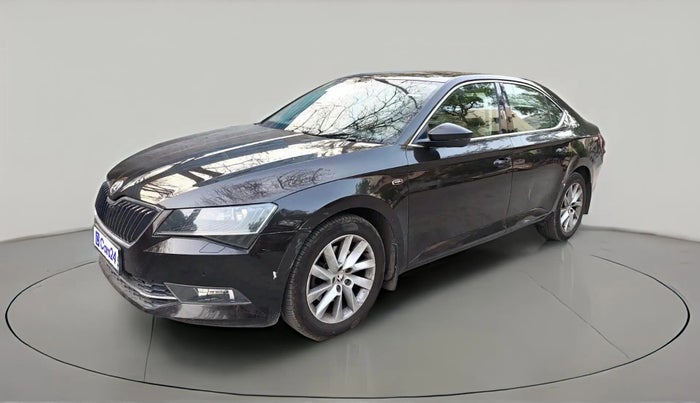2017 Skoda Superb L&K 2.0 TDI AT, Diesel, Automatic, 1,08,915 km, exterior