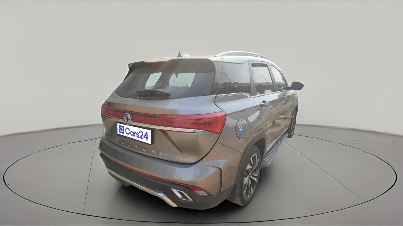 2023 MG HECTOR PLUS SHARP PRO 2.0 TURBO DIESEL 6 STR, Diesel, Manual, 33,000 km, exterior