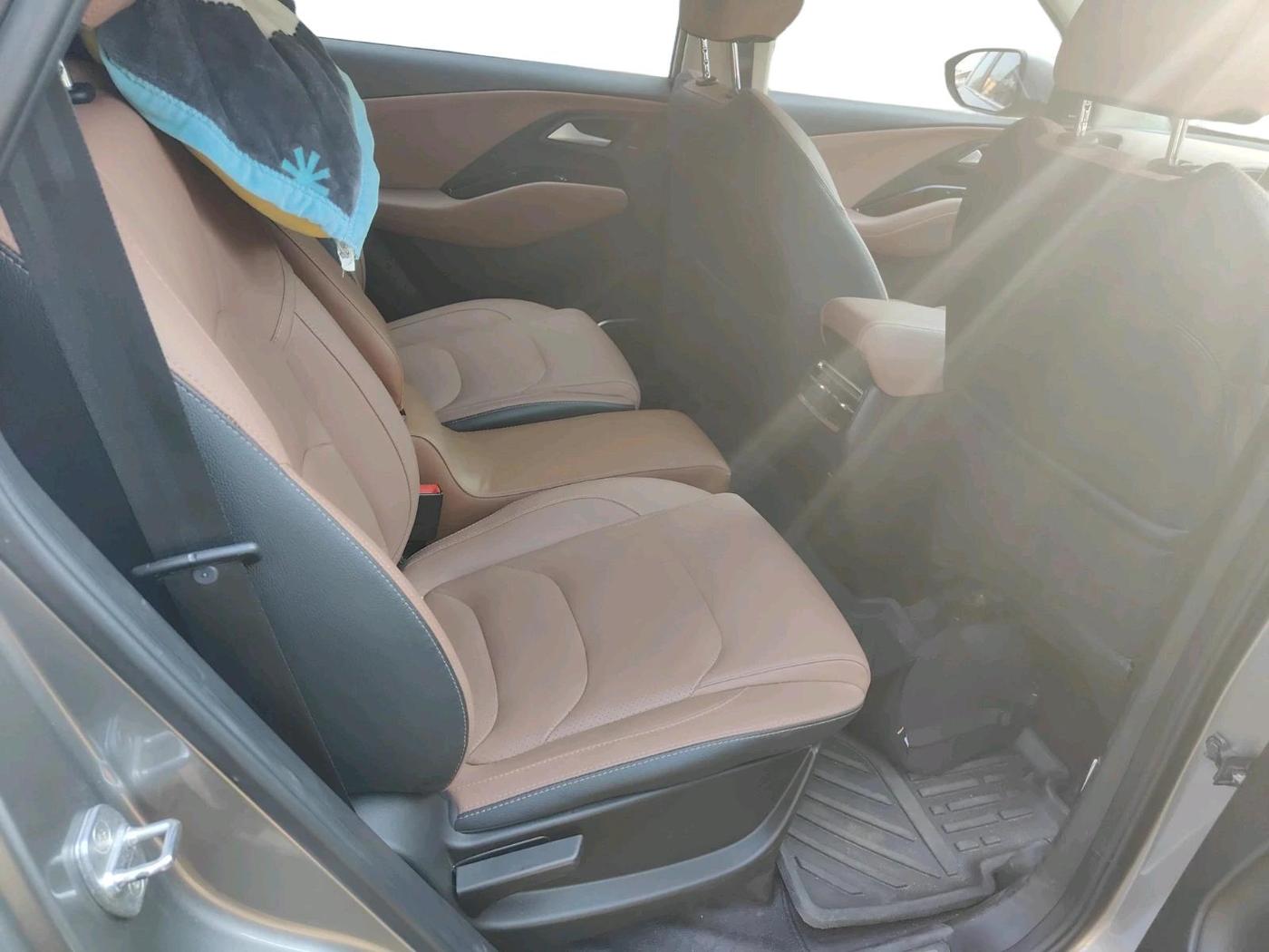 2023 MG HECTOR PLUS SHARP PRO 2.0 TURBO DIESEL 6 STR, Diesel, Manual, 33,000 km, interior