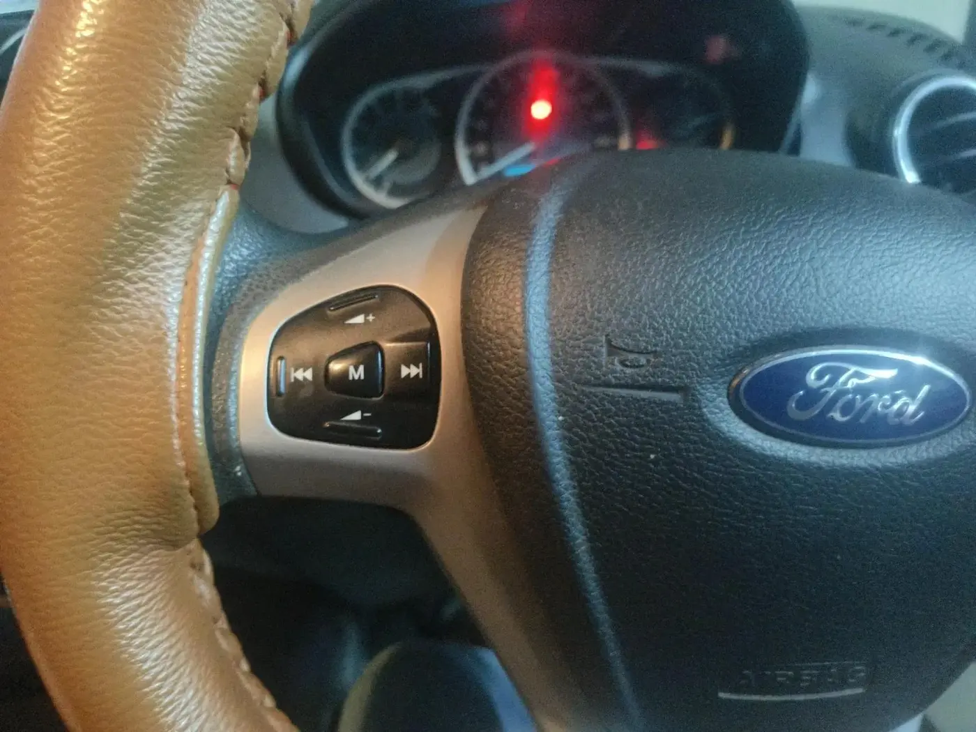 2017 Ford New Figo TITANIUM1.5 DIESEL, Diesel, Manual, 1,25,141 km, interior