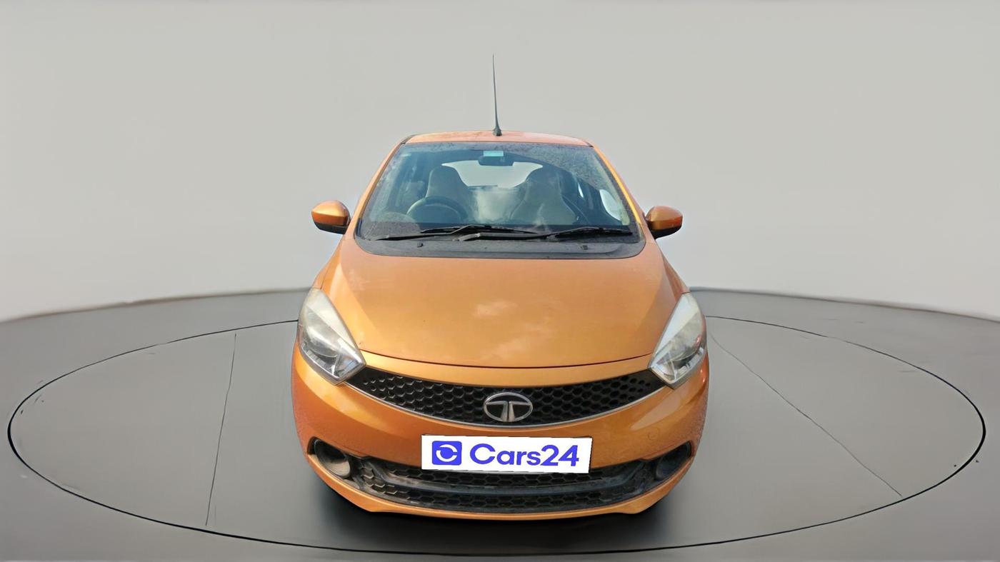 2018 Tata Tiago XT PETROL, Petrol, Manual, 1,01,655 km, exterior