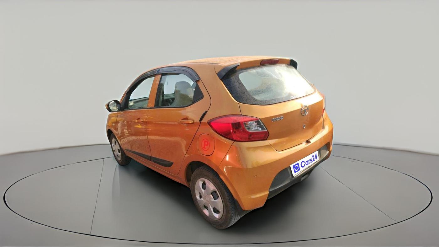 2018 Tata Tiago XT PETROL, Petrol, Manual, 1,01,655 km, exterior
