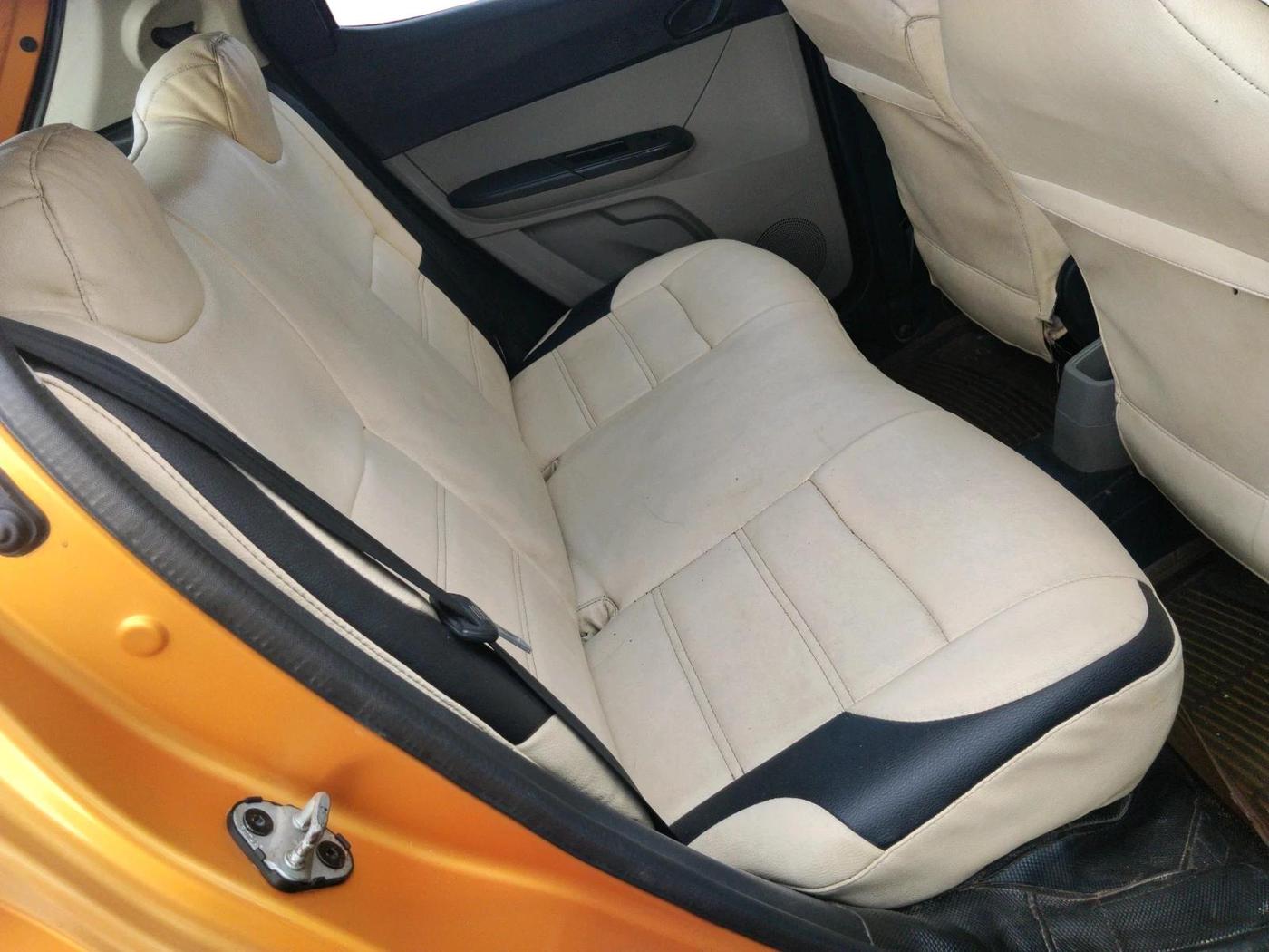 2018 Tata Tiago XT PETROL, Petrol, Manual, 1,01,655 km, interior