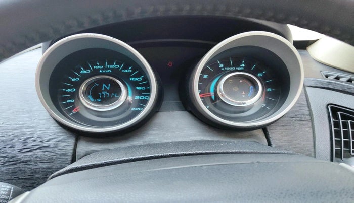 2020 Mahindra XUV500 W9, Diesel, Manual, 77,714 km, interior