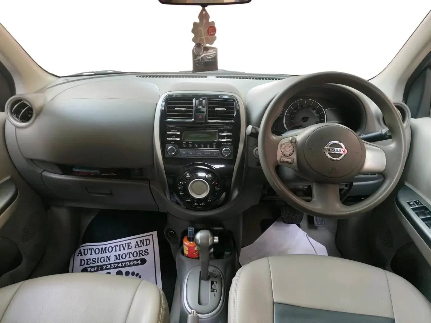 2014 Nissan Micra XV CVT, Petrol, Automatic, 72,119 km, interior