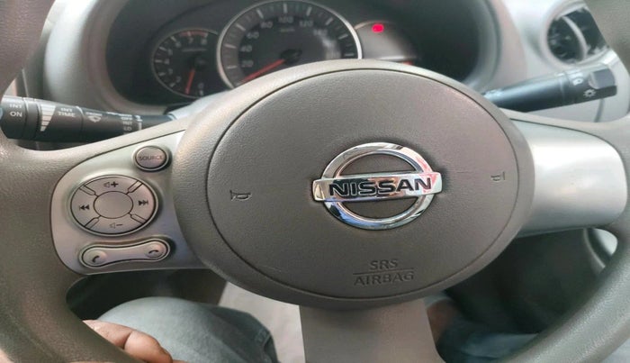 2014 Nissan Micra XV CVT, Petrol, Automatic, 72,119 km, interior