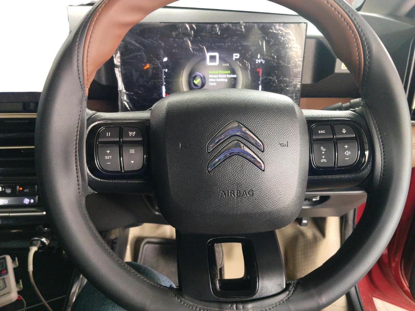 2026 CITROEN C3 AIRCROSS Max 1.2 7 STR AT Dual Tone, Petrol, Automatic, 3,669 km, interior