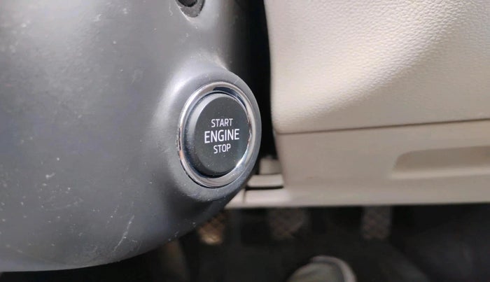 2022 Skoda SLAVIA STYLE 1.0L TSI MT, Petrol, Manual, 51,820 km, interior