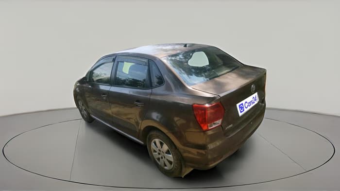 2017 Volkswagen Ameo TRENDLINE 1.5L, Diesel, Manual, 1,70,951 km, exterior