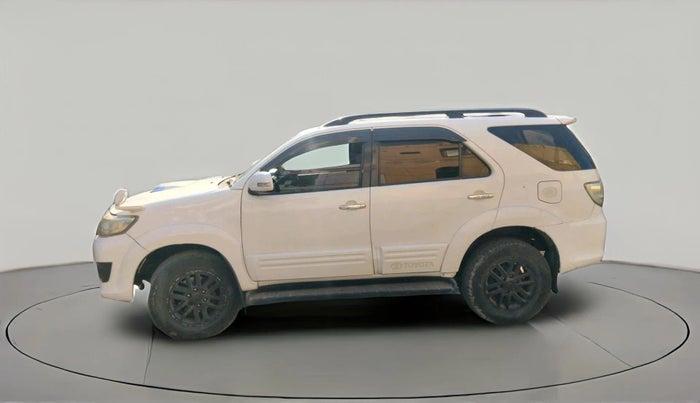 2013 Toyota Fortuner 3.0 4X2 MT, Diesel, Manual, 1,51,227 km, exterior