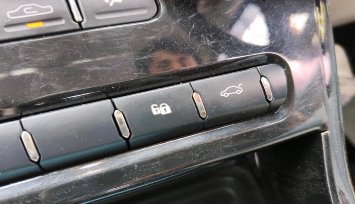 2022 Tata NEXON EV XZ PLUS LUX, Electric, Automatic, 44,662 km, interior