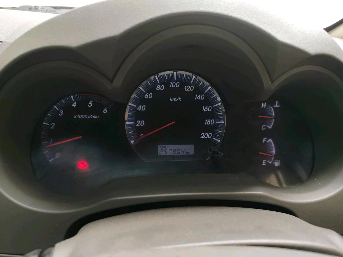 2012 Toyota Fortuner 3.0 4X4 MT, Diesel, Manual, 2,57,904 km, interior