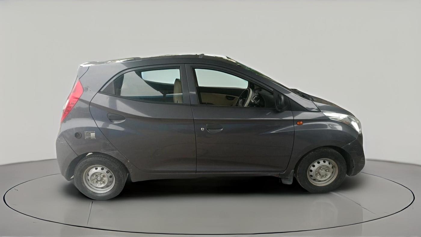 2016 Hyundai Eon ERA + LPG, Petrol, Manual, 1,15,761 km, exterior