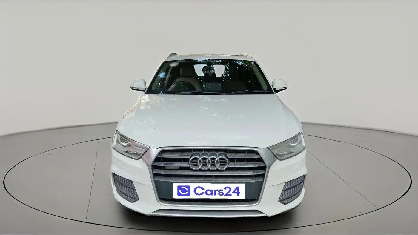 2015 Audi Q3 35 TDI Quattro, Diesel, Automatic, 28,863 km, exterior