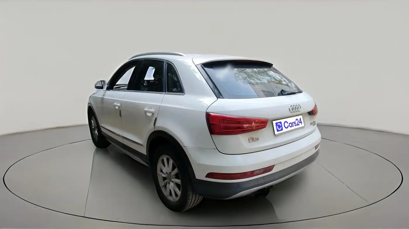 2015 Audi Q3 35 TDI Quattro, Diesel, Automatic, 28,863 km, exterior