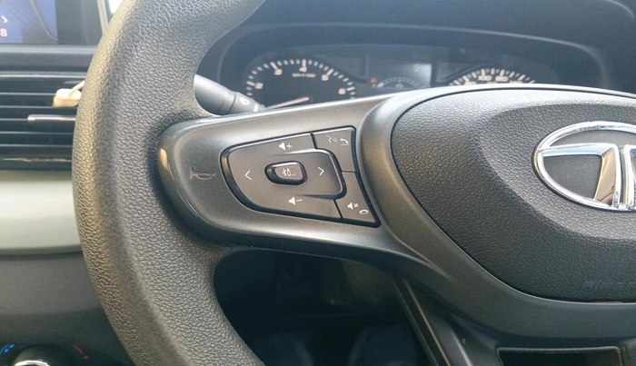 2023 Tata PUNCH ADVENTURE MT, Petrol, Manual, 29,404 km, interior