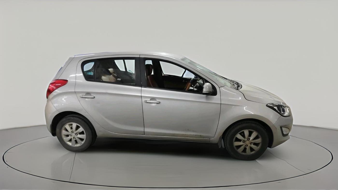 2012 Hyundai i20 SPORTZ 1.2, Petrol, Manual, 90,268 km, exterior