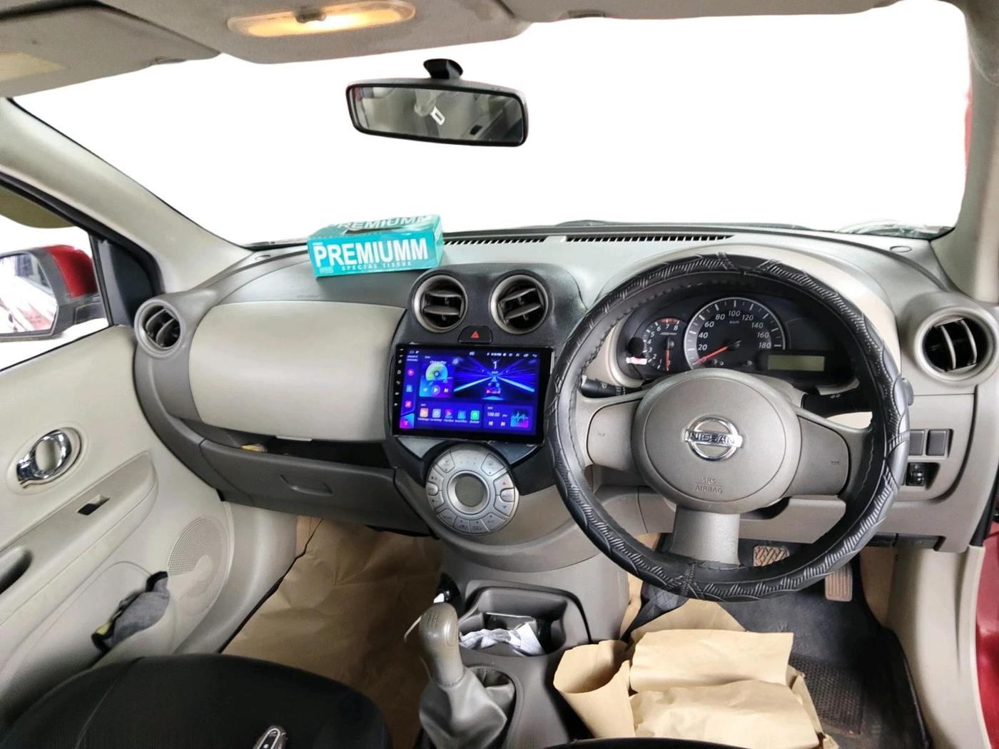 2012 Nissan Micra XV PETROL, Petrol, Manual, 1,16,735 km, interior