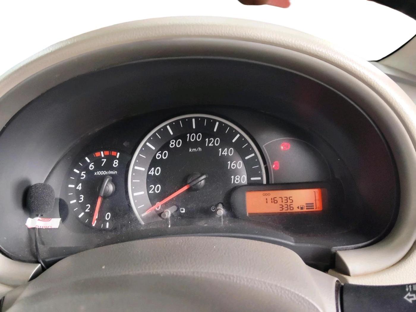 2012 Nissan Micra XV PETROL, Petrol, Manual, 1,16,735 km, interior