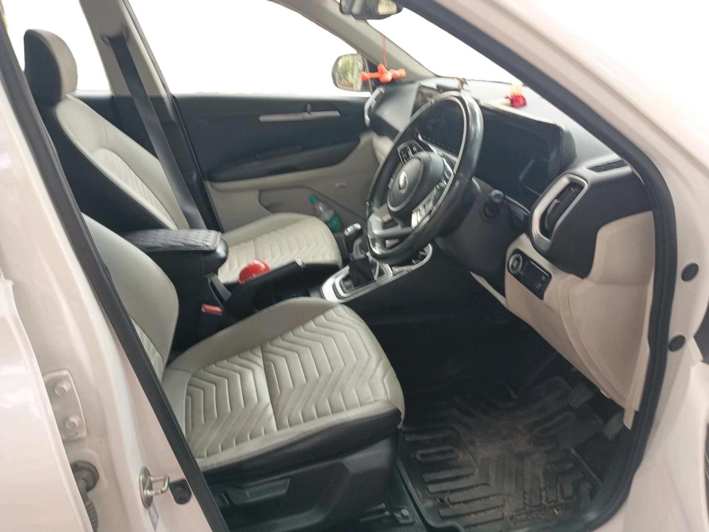 2021 KIA SONET HTX PLUS 1.0 IMT, Petrol, Manual, 83,185 km, interior