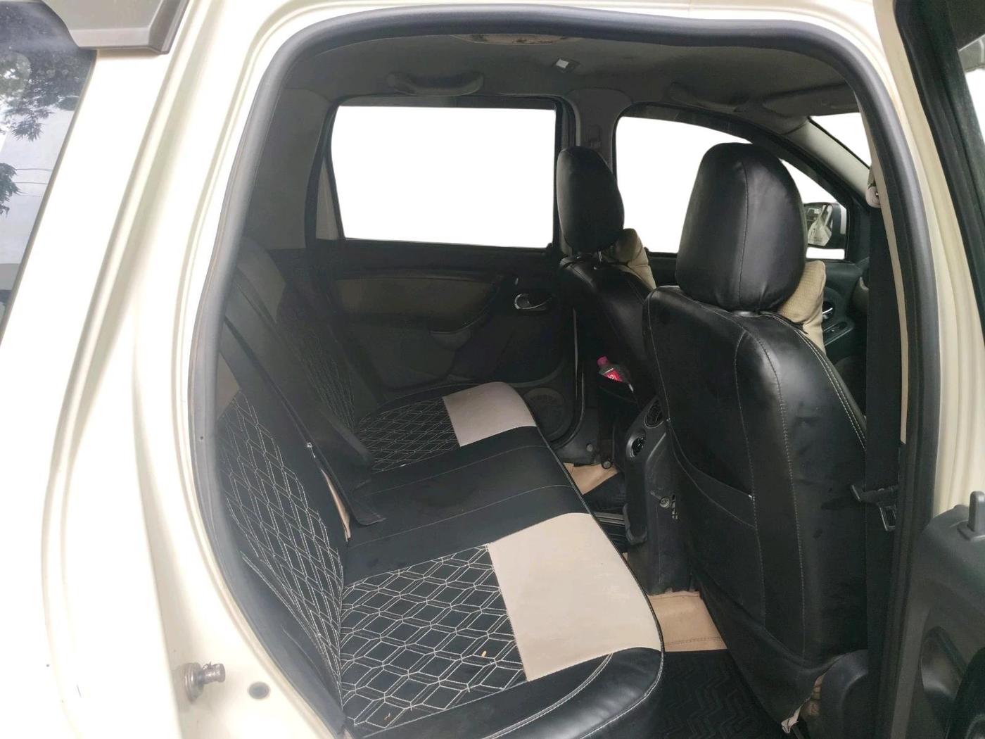 2012 Renault Duster 110 PS RXZ DIESEL, Diesel, Manual, 2,49,709 km, interior