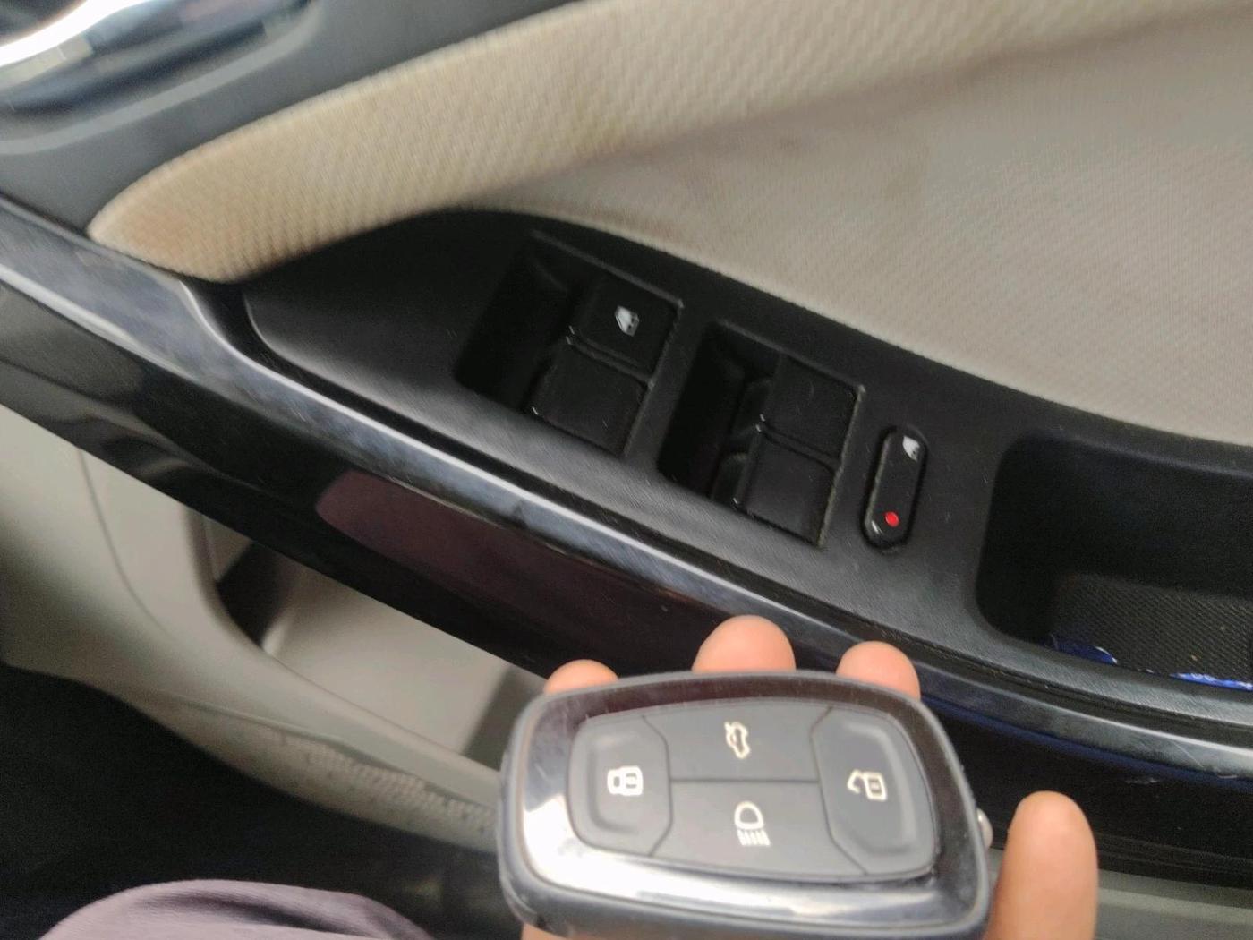 2021 Tata NEXON XZ PLUS PETROL, Petrol, Manual, 57,611 km, interior