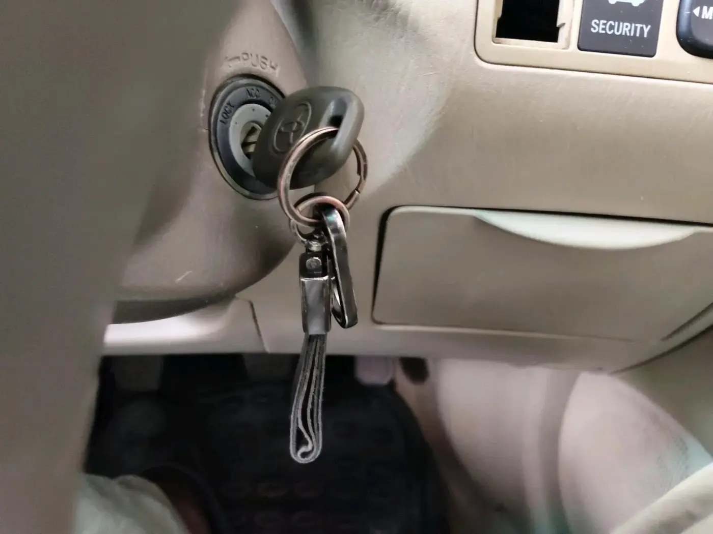 2006 Toyota Corolla H2 E 1.8, Petrol, Manual, 1,28,520 km, interior