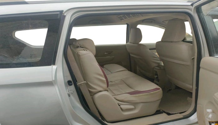 2020 Maruti Ertiga ZXI+ SHVS, Petrol, Manual, 1,43,966 km, interior