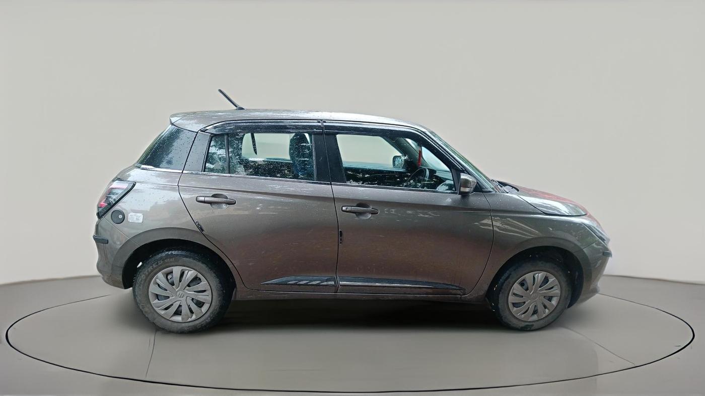 2024 Maruti Swift VXI CNG, CNG, Manual, 63,346 km, exterior