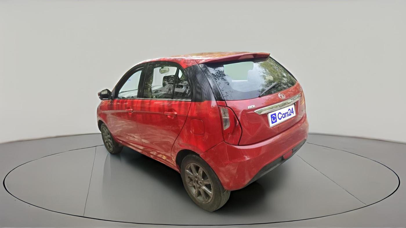 2015 Tata Bolt XT REVOTRON, Petrol, Manual, 1,34,404 km, exterior