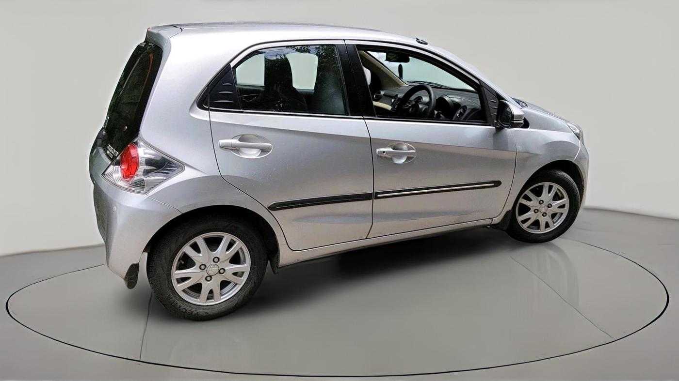2014 Honda Brio VX MT, Petrol, Manual, 84,154 km, exterior