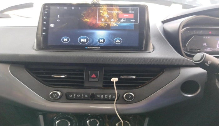 2022 Tata NEXON XMA SUNROOF PETROL, Petrol, Automatic, 45,366 km, interior