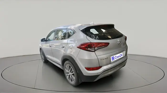2018 Hyundai Tucson 2WD AT GL DIESEL
, Diesel, Automatic, 1,21,290 km, exterior