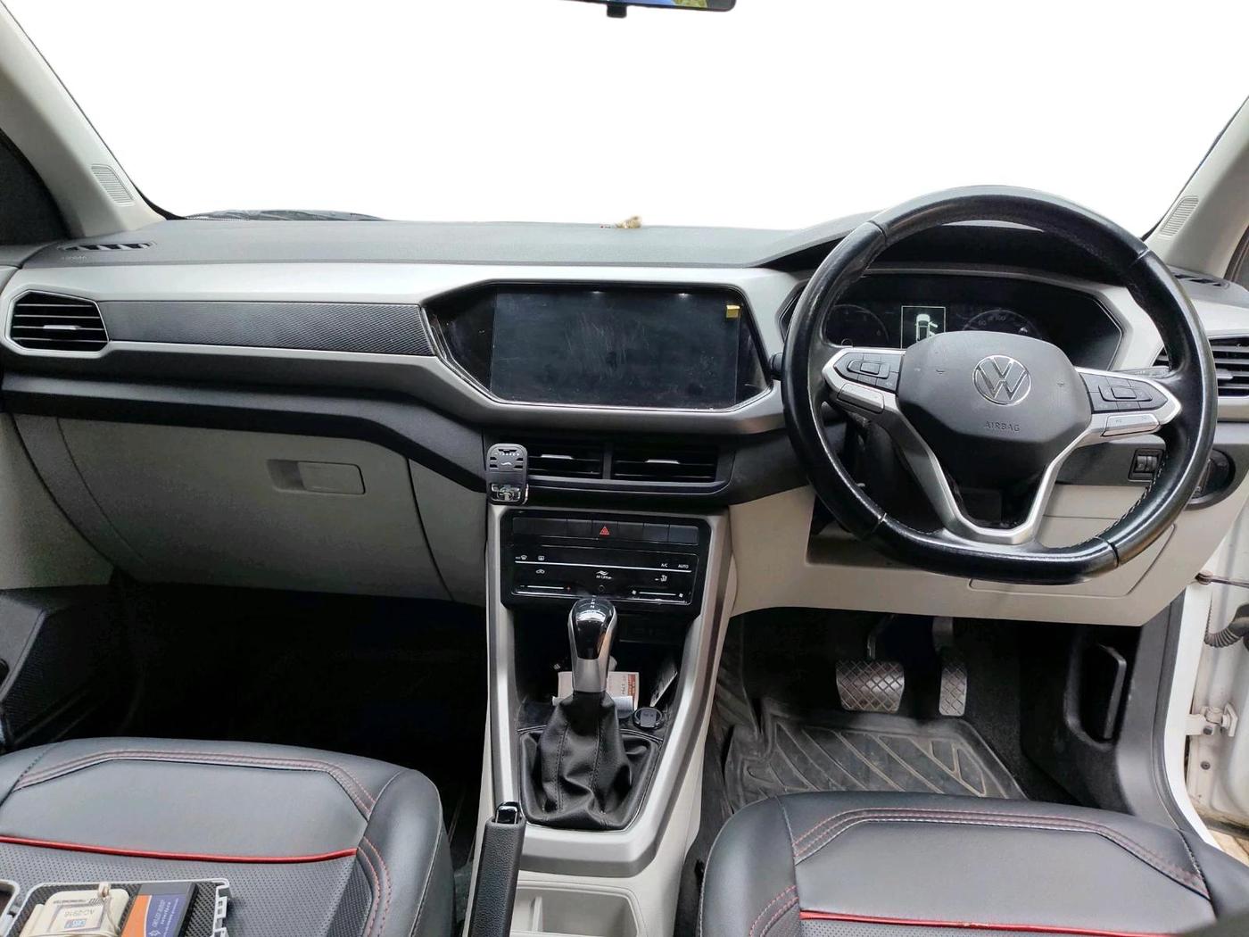 2022 Volkswagen TAIGUN HIGHLINE 1.0 TSI AT, Petrol, Automatic, 57,968 km, interior