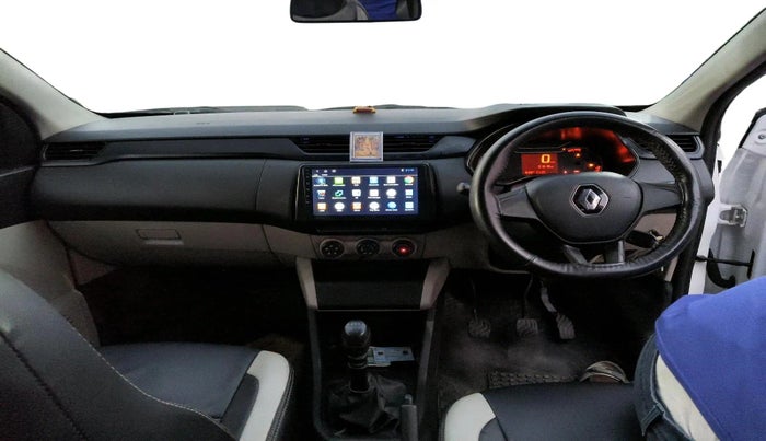 2020 Renault TRIBER RXE MT, Petrol, Manual, 61,618 km, interior