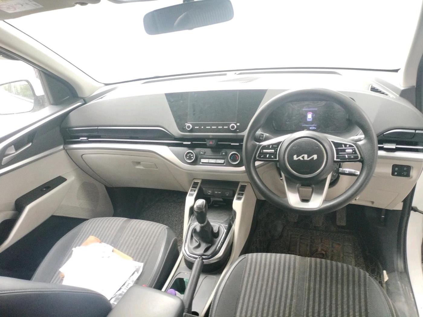 2024 KIA CARENS PRESTIGE 1.5 PETROL 7 STR, Petrol, Manual, 60,197 km, interior