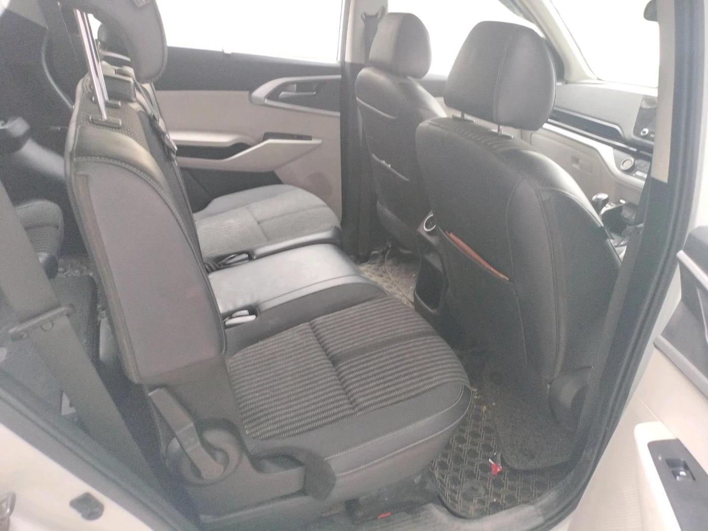 2024 KIA CARENS PRESTIGE 1.5 PETROL 7 STR, Petrol, Manual, 60,197 km, interior