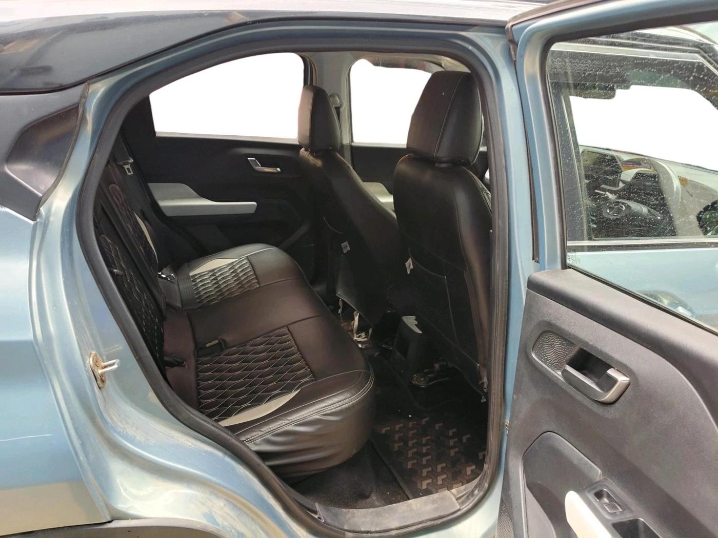 2022 Tata PUNCH CREATIVE  MT, Petrol, Manual, 85,712 km, interior