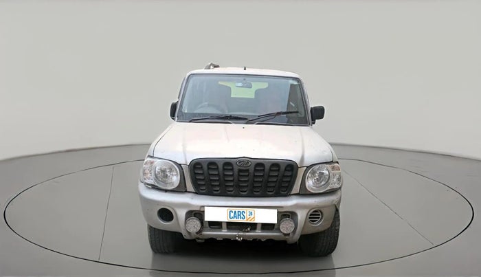 2006 Mahindra Scorpio 2.6 TURBO 8 STR, Diesel, Manual, 1,31,403 km, exterior
