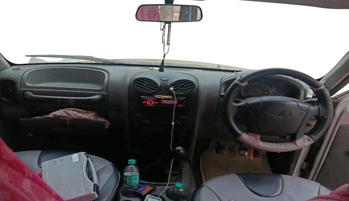 2006 Mahindra Scorpio 2.6 TURBO 8 STR, Diesel, Manual, 1,31,403 km, interior