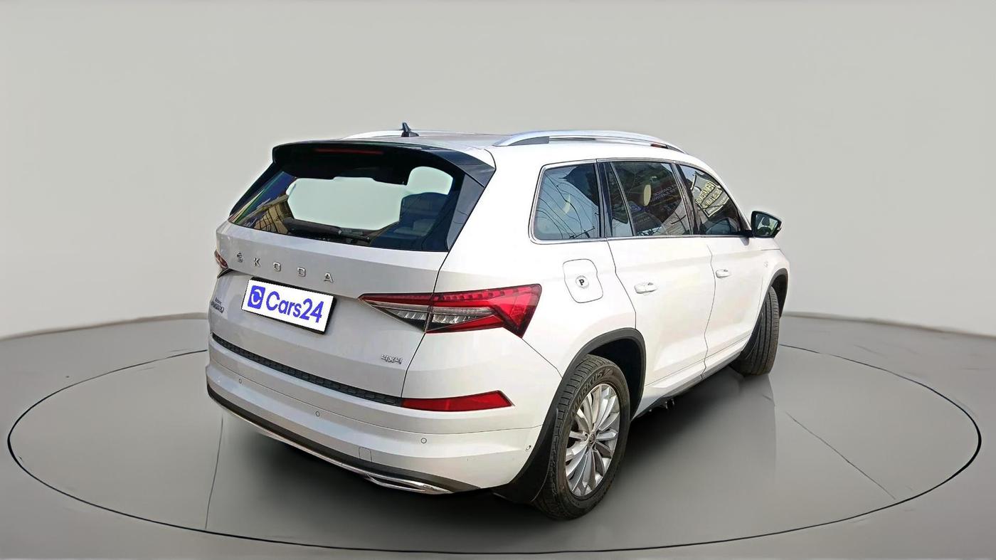 2023 Skoda Kodiaq L&K, Petrol, Automatic, 28,191 km, exterior