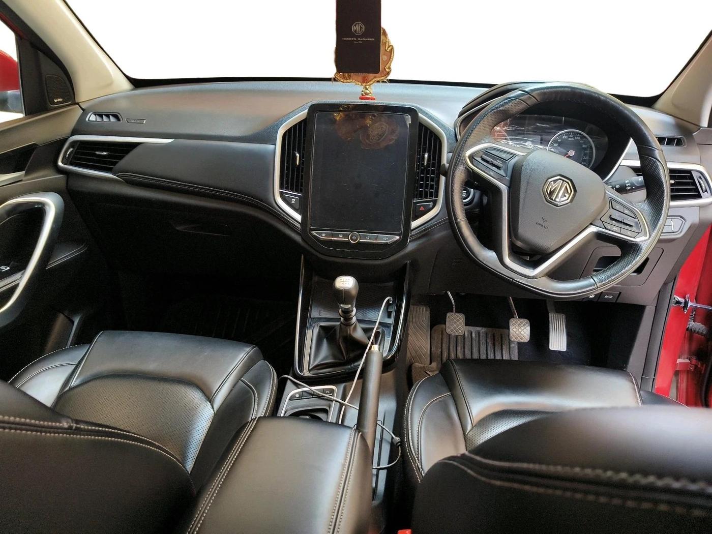 2021 MG HECTOR SMART HYBRID 1.5 PETROL, Petrol, Manual, 55,108 km, interior